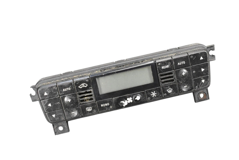 Load image into Gallery viewer, 04-19 Maserati Quattroporte Grancabrio M139 AC Heater Climate Control Switch Oem
