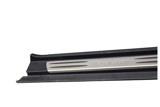 05-11 Mercedes SLK280 R171 Front Right Door Step Sill Cover Trim 1716800235 OEM