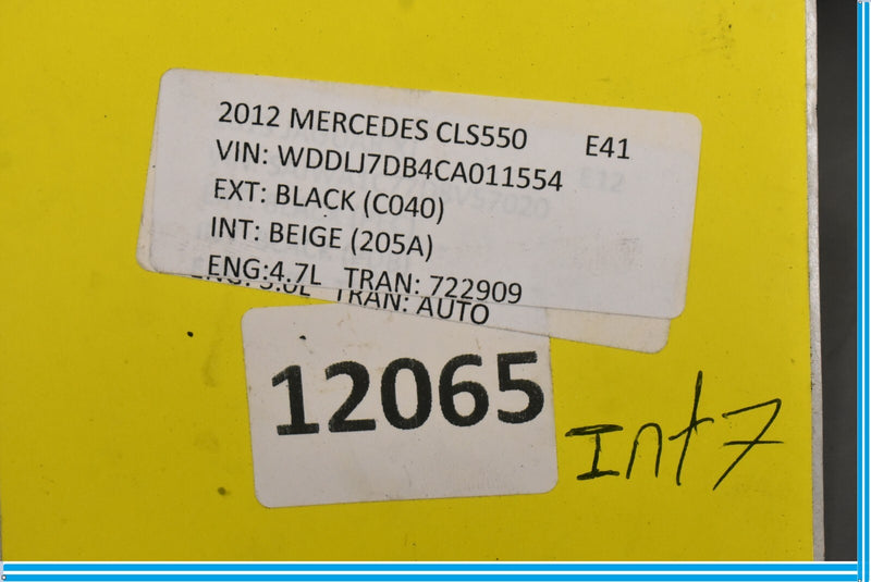 Load image into Gallery viewer, 12-16 Mercedes CLS550 CLS500 Right Passenger Side Air Intake Cleaner Box Oem
