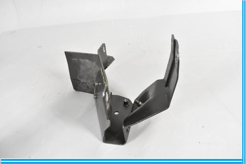 Load image into Gallery viewer, 00-06 Mercedes CL500 CL600 Front Left Upper Driver Radiator Mount Bracket Oem
