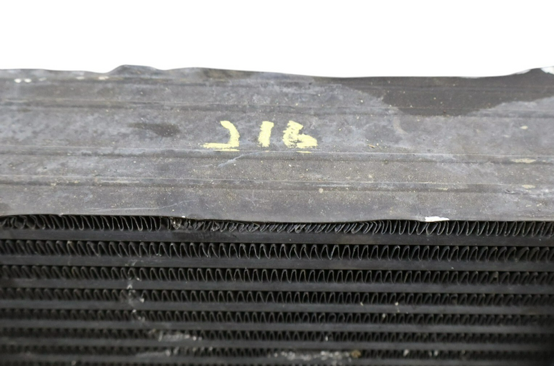 Load image into Gallery viewer, 14-24 Maserati Quattroporte M156 Right Side Turbocharger Intercooler Oem
