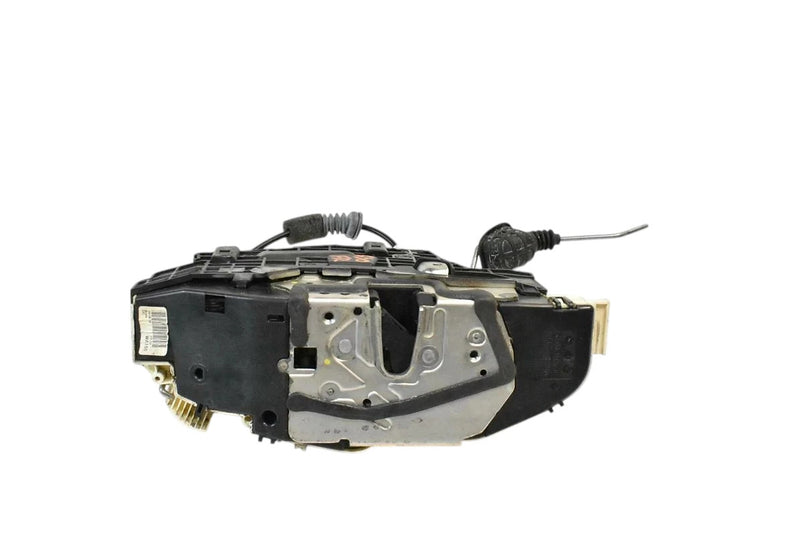 Load image into Gallery viewer, 07-14 Mercedes W221 S550 CL63 AMG Front Right Side Door Lock Latch Actuator Oem
