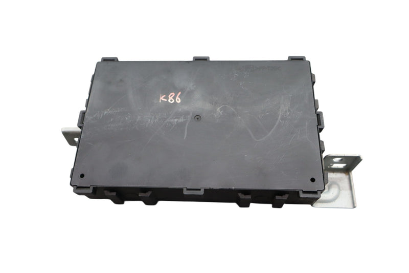 Load image into Gallery viewer, 12-13 Infiniti QX56 Front Dash Body Control Module BCM Unit 284B11LA1C Oem
