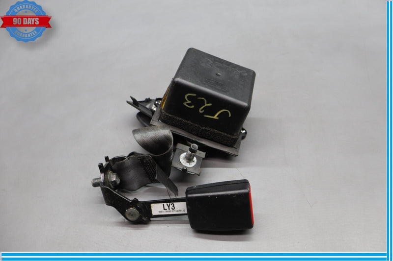 Load image into Gallery viewer, 11-13 Hyundai Equus SIG Rear Center Seat Belt Retractor w/ Latch End Buckle Oem
