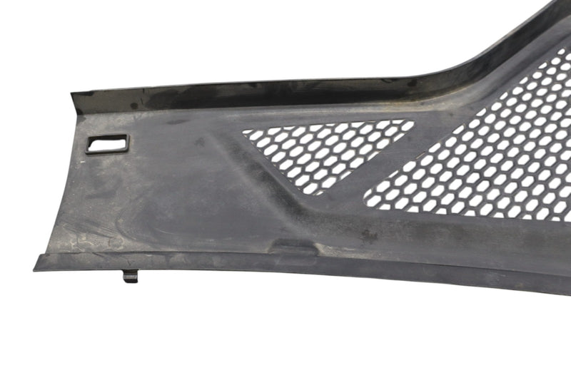 Load image into Gallery viewer, 14-18 BMW X5 F15 Front Right Passenger Side Cowl Vent Panel Slotted Firewall Oem
