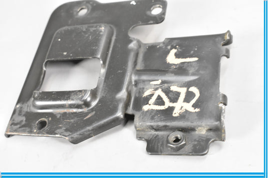 00-06 Mercedes S500 S600 W220 Left Driver Side Radiator mount bracket Holder Oem