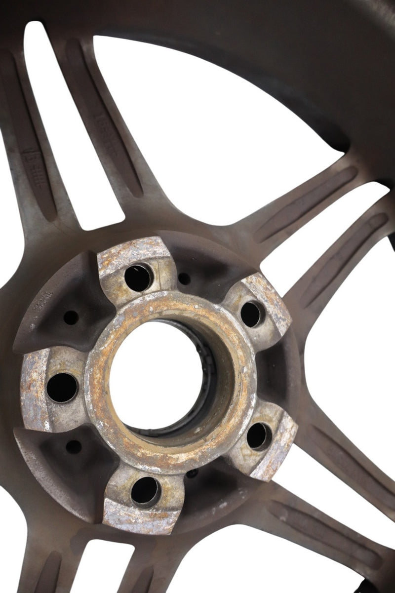 Load image into Gallery viewer, 06-16 Mercedes W212 E350 E550 Rear Axle Wheel Rim Disc 9.5JX19H2 R19 19'' Oem
