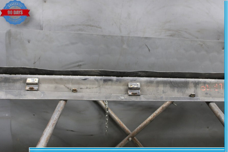 Load image into Gallery viewer, 06-11 Mercedes W164 ML320 ML63 AMG Left Side Running Board Side Step Oem
