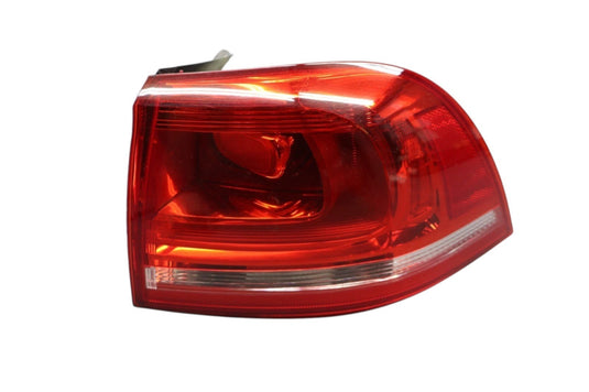 11-14 Volkswagen VW Touareg Right Side Outer Tail Light Lamp 7P6945096E Oem