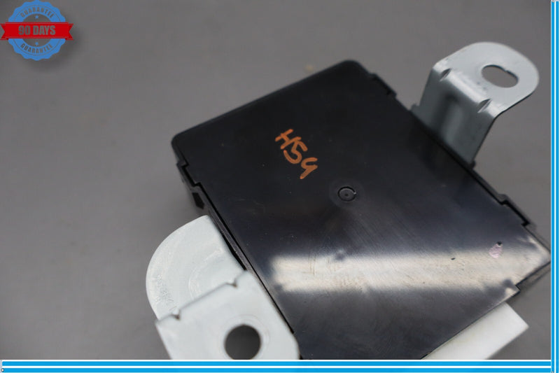 Load image into Gallery viewer, 11-13 Hyundai Equus Rear Window Curtain Shade Control Module 95860-3N000 Oem
