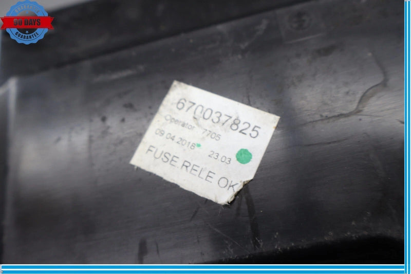 Load image into Gallery viewer, 14-18 Maserati Ghibli M157 Engine Fuse Box Battery Relay Assembly Oem
