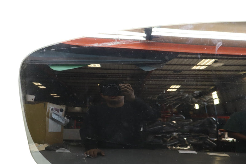 Load image into Gallery viewer, 03-13 Maserati Quattroporte M139 Rear Right Side Door Window Auto Glass Oem
