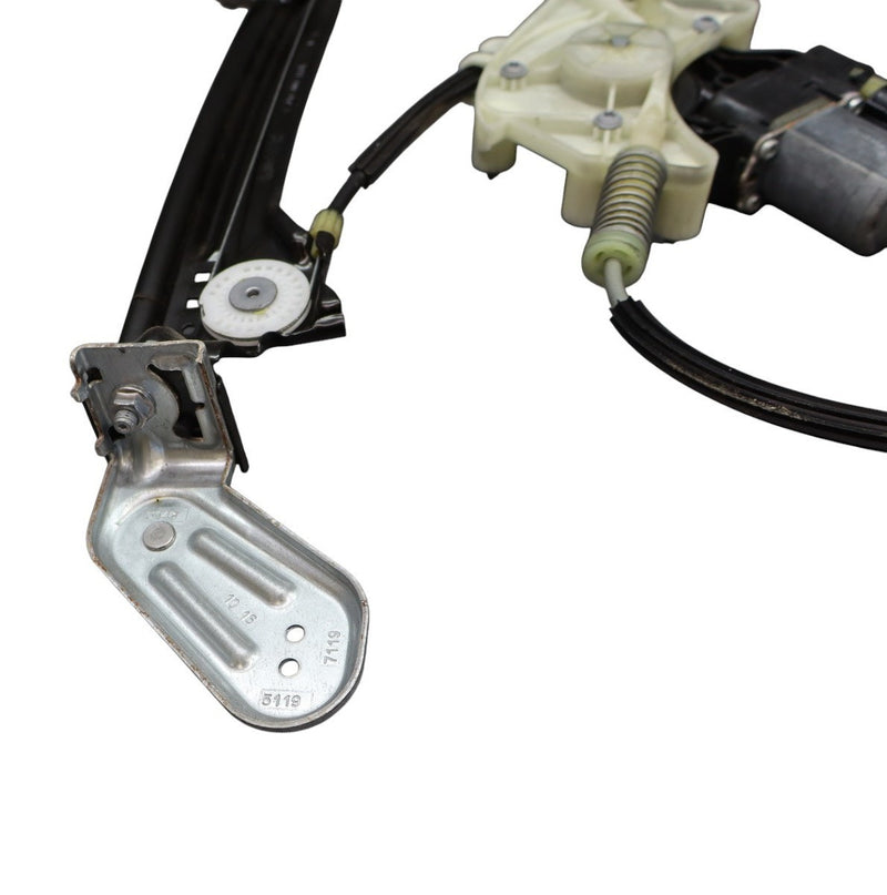 Load image into Gallery viewer, 14-22 Maserati Ghibli Rear Right Side Door Window Regulator Motor Oem
