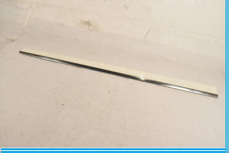 Load image into Gallery viewer,  2007 - 2012 MERCEDES GL550 X164 FRONT RIGHT PASSENGER DOOR TRIM MOLDING 
