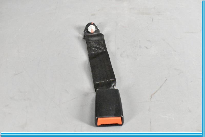 Load image into Gallery viewer, 04-13 Maserati Quattroporte M139 Rear Left Driver Seat Belt Buckle Black Oem
