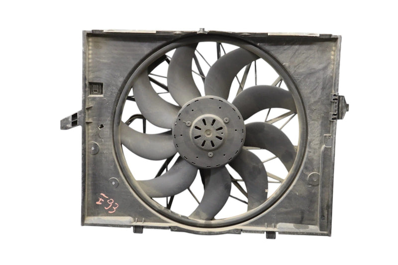 Load image into Gallery viewer, 04-05 BMW 645Ci E63 Engine Radiator Condenser Cooling Fan Assy 17427514314 Oem
