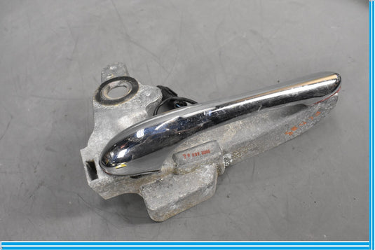 05-08 Maserati Quattroporte M139 Front Left Side Exterior Door Lock Handle Oem