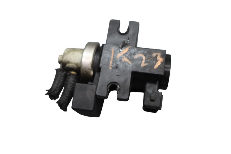 Load image into Gallery viewer, 09-12 BMW 650i 750Li xDrive Turbo Pressure Boost Solenoid Valve Converter Oem
