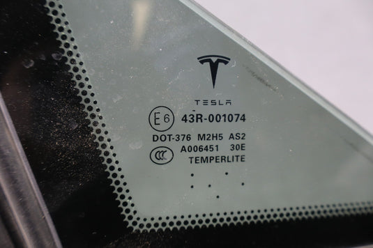 12-20 Tesla Model S Front Right Passenger Door Window Quarter Glass Oem