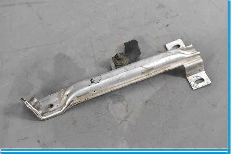 Load image into Gallery viewer, 09-15 BMW 750I F01 F02 Front Right Side Bumper Support Mount Bracket Oem
