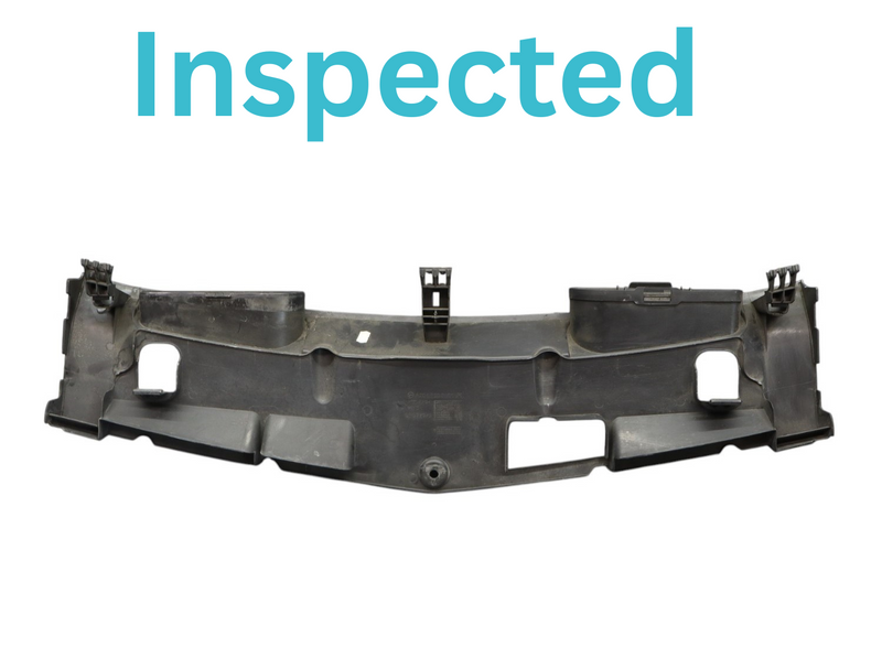 Load image into Gallery viewer, 08-14 Mercedes W204 C250 C300 Radiator Fan Shroud Upper Trim Cover Oem
