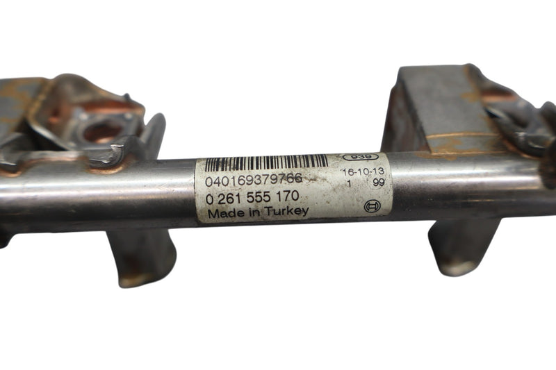 Load image into Gallery viewer, 13-21 Jaguar X152 F-Type XE XF 3.0L Right Side Engine Fuel Injection Rail Oem
