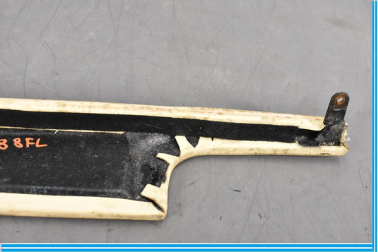 04-08 Maserati Quattroporte Front Left Driver Side Door Panel Armrest Trim Oem