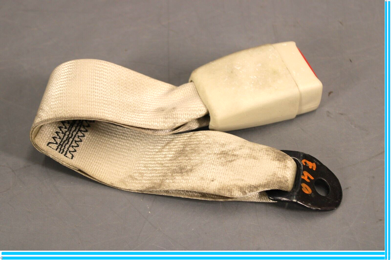 Load image into Gallery viewer, 11-17 Infiniti QX56 QX80 Center Rear 3rd Row Seatbelt Buckle Oem
