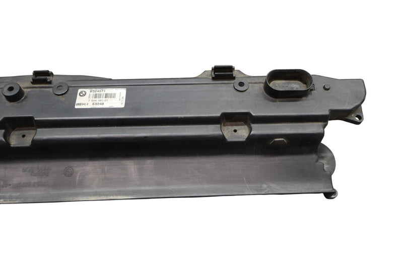 Load image into Gallery viewer, 04-10 BMW 645Ci 650i Radiator Core Upper Support Bracket Shroud Oem
