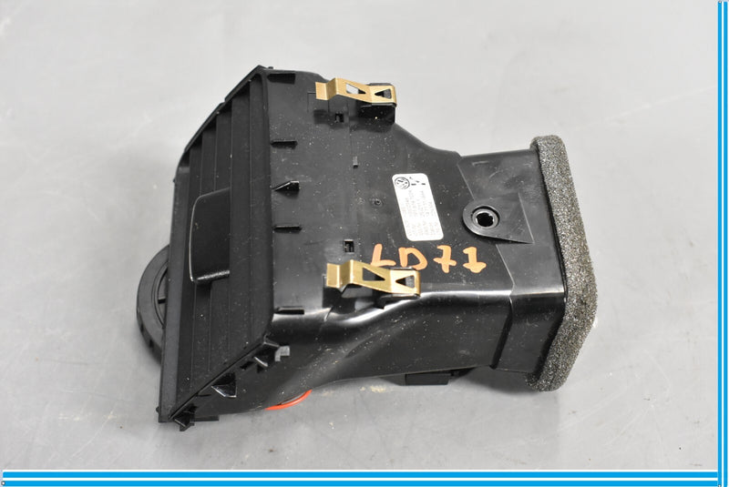 Load image into Gallery viewer, 11-14 Volkswagen VW Touareg Front Left Driver Dashboard Air Vent Oem
