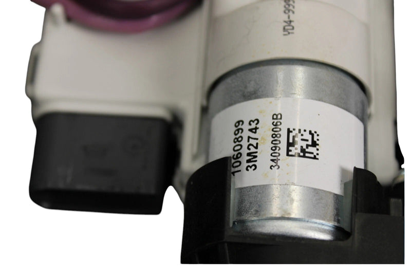 Load image into Gallery viewer, 11-18 Audi A8 Front Right Passenger Side Seat Belt Seatbelt Retractor Oem
