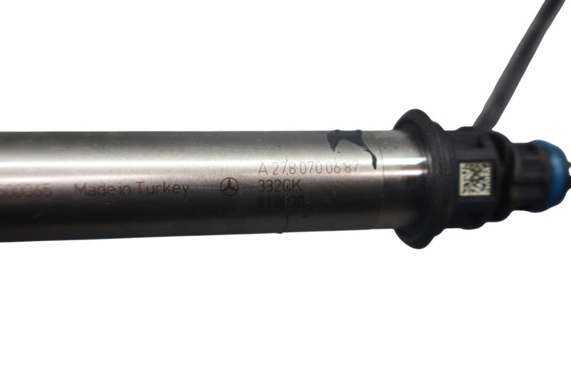 Load image into Gallery viewer, 15-18 Mercedes W205 C300 Engine Motor Fuel Injection A2780700687 Oem
