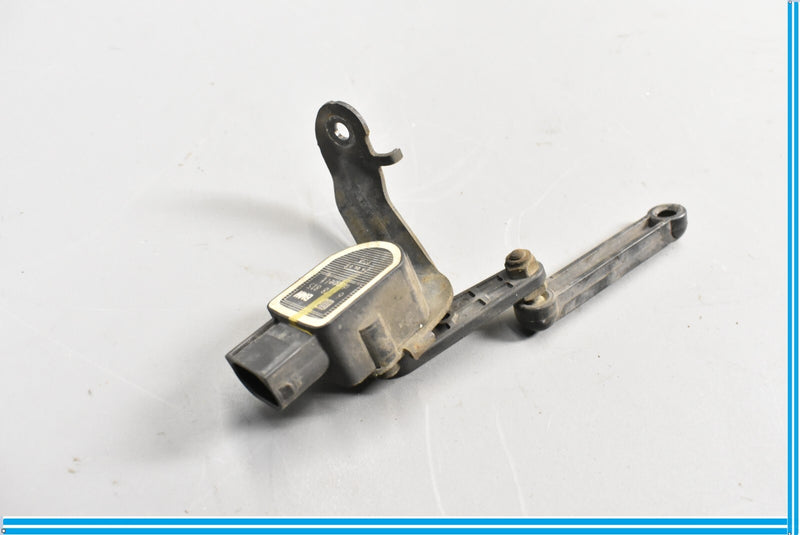 Load image into Gallery viewer, 07-13 BMW X5 E70 Front Left Driver Side Headlight Height Level Sensor Oem

