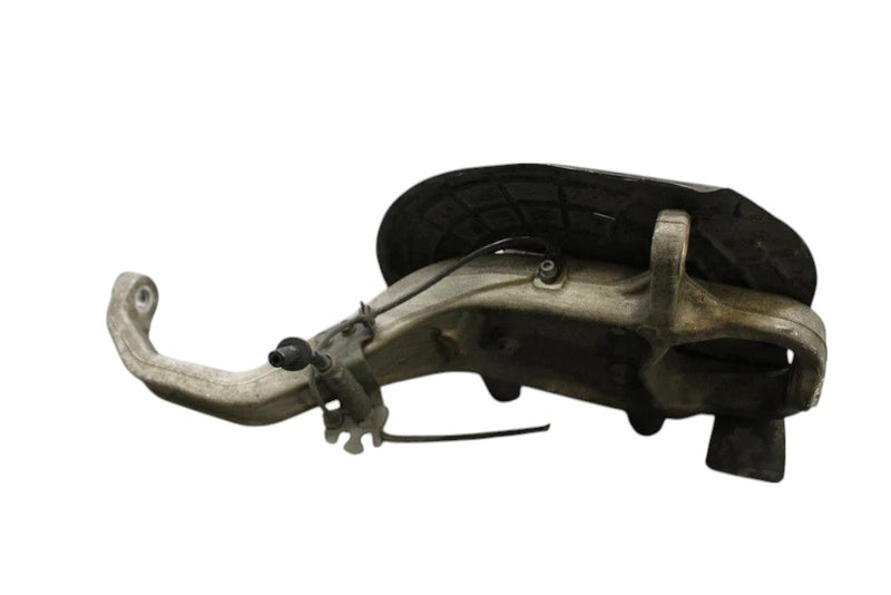 Load image into Gallery viewer, 14-18 Maserati Ghibli Quattroporte Front Right Side Spindle Knuckle Hub Oem
