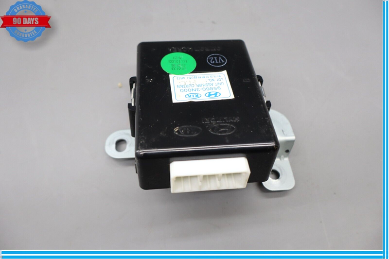 Load image into Gallery viewer, 11-13 Hyundai Equus Rear Window Curtain Shade Control Module 95860-3N000 Oem

