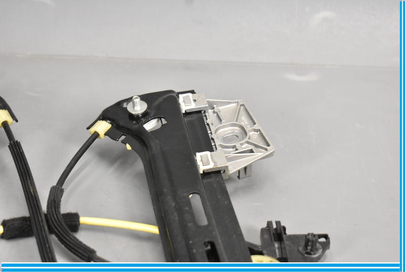 Load image into Gallery viewer, 12-18 Mercedes CLS550 Rear Left Driver Door Window Regulator Oem
