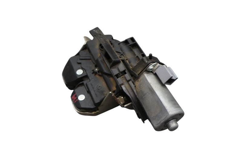 Load image into Gallery viewer, 11-17 Volkswagen Touareg Rear Liftgate Trunk Lid Lock Latch Actuator Oem
