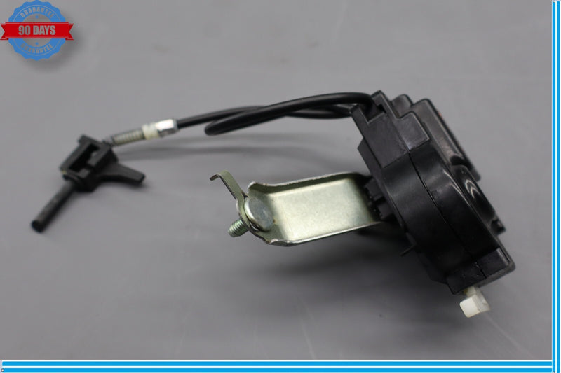 Load image into Gallery viewer, 07-17 Lexus LS460 LS600h XF40 Rear Fuel Gas Tank Lid Door Opener Actuator Oem

