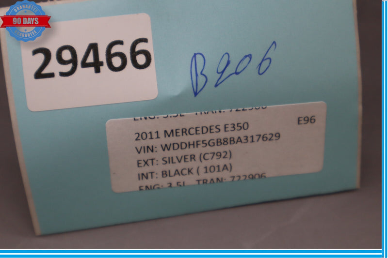 Load image into Gallery viewer, 10-18 Mercedes CLS550 E350 Rear Left Or Right Side Safety Seat Belt Buckle Oem
