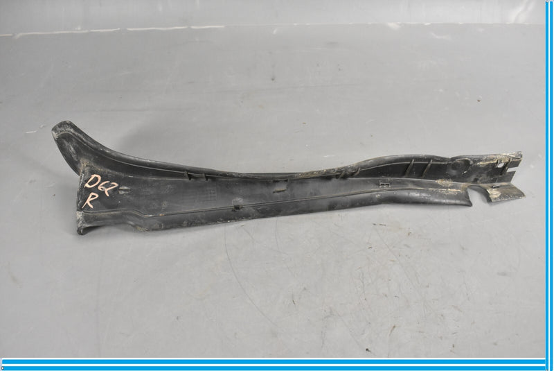 Load image into Gallery viewer, 12-18 BMW 320i 328i F30 Front Left Driver Fender Hood Sealing Cover Panel Oem
