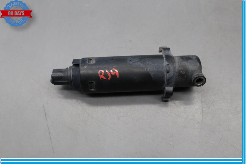 Load image into Gallery viewer, 10-16 Porsche Panamera 970 Front Right Headlight Washer Spray Nozzle Jet Oem
