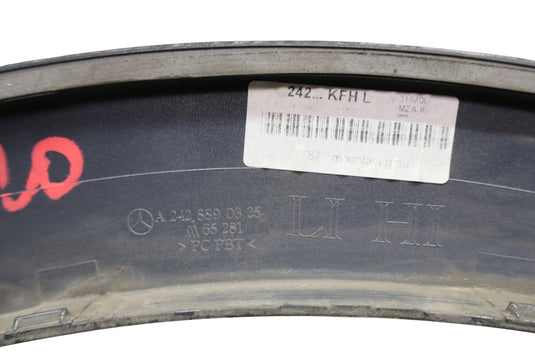 14-17 Mercedes B Electric Rear Left Driver Side Wheel Arch Molding Oem