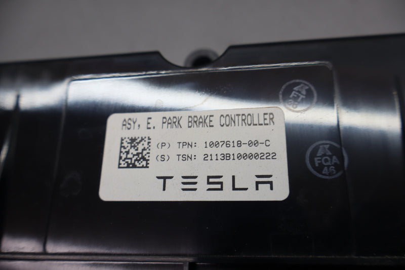 Load image into Gallery viewer, 12-20 Tesla Model S Electric Parking Brake Control Module 1007618-00-C Oem
