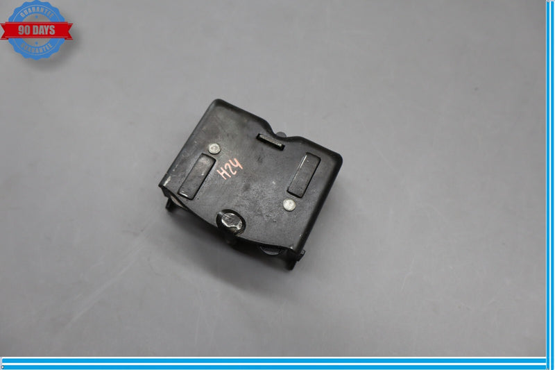 Load image into Gallery viewer, 02-24 Lexus SC430 Z40 Rear Trunk Lid Lock Latch Striker 64620-24030 Oem
