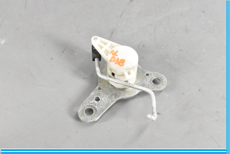 Load image into Gallery viewer, 09-13 Maserati Quattroporte M139 Front Left Driver Door Lock Cylinder Oem
