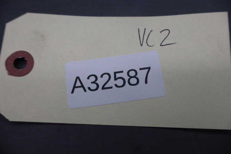 Load image into Gallery viewer, 97-03 Jaguar X100 XK8 XJ8 Left Engine Cylinder Head Camshaft Cover Oem
