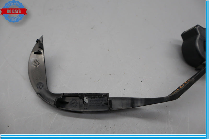 Load image into Gallery viewer, 10-15 Mercedes C250 C350 E350 W207 Coupe Front Right Side Seat Cover Trim Oem
