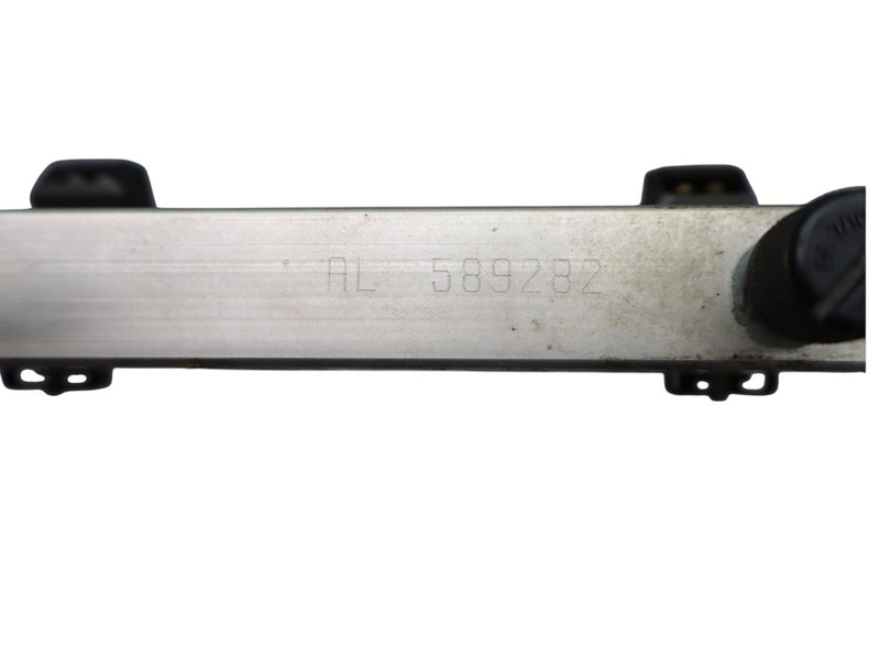 Load image into Gallery viewer, 03-19 Maserati Quattroporte M139 Right Side Fuel Injector Rail With Injector Oem
