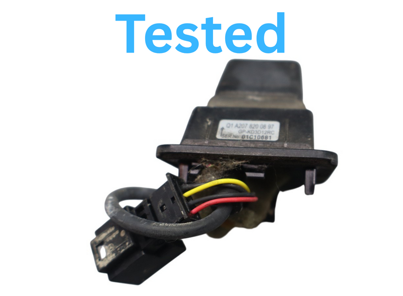 Load image into Gallery viewer, 10-17 Mercedes A207 E350 E550 Rear View Backup Back Up Parking Camera Oem
