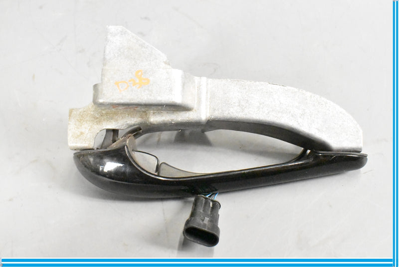 Load image into Gallery viewer, 04-13 Maserati Quattroporte M139 Rear Right Passenger Exterior Door Handle Oem
